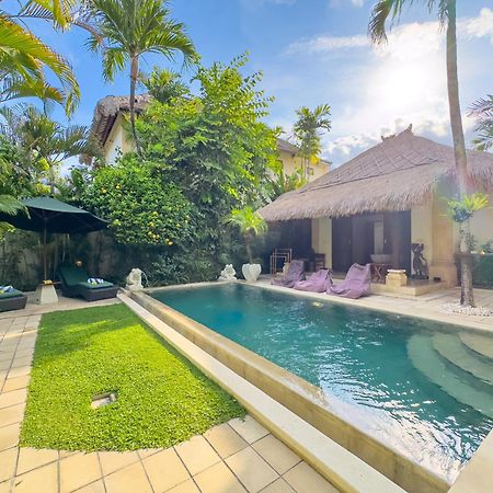Villa Bugis Kayu Aya Seminyak 외부 사진