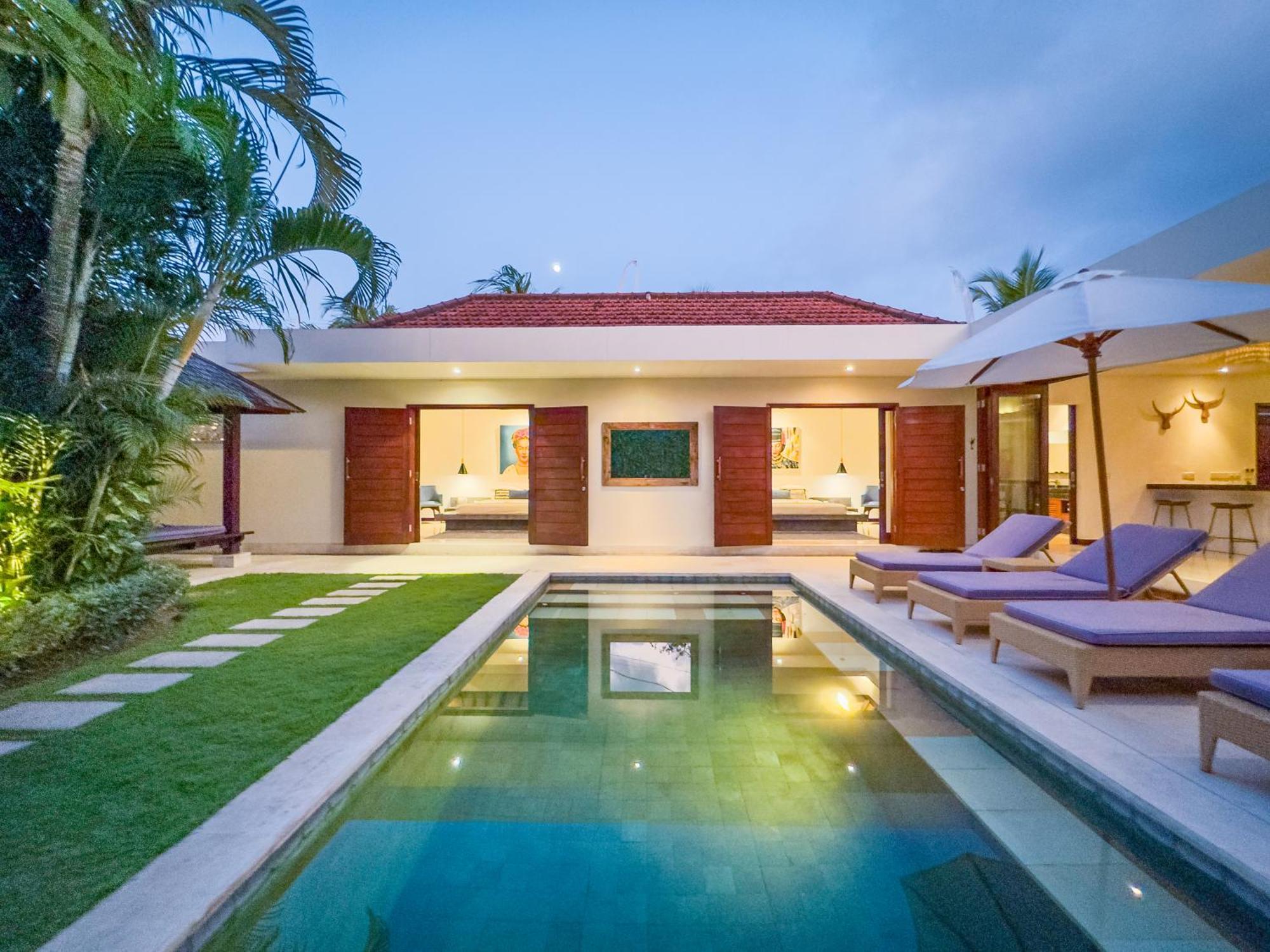 Villa Bugis Kayu Aya Seminyak 외부 사진
