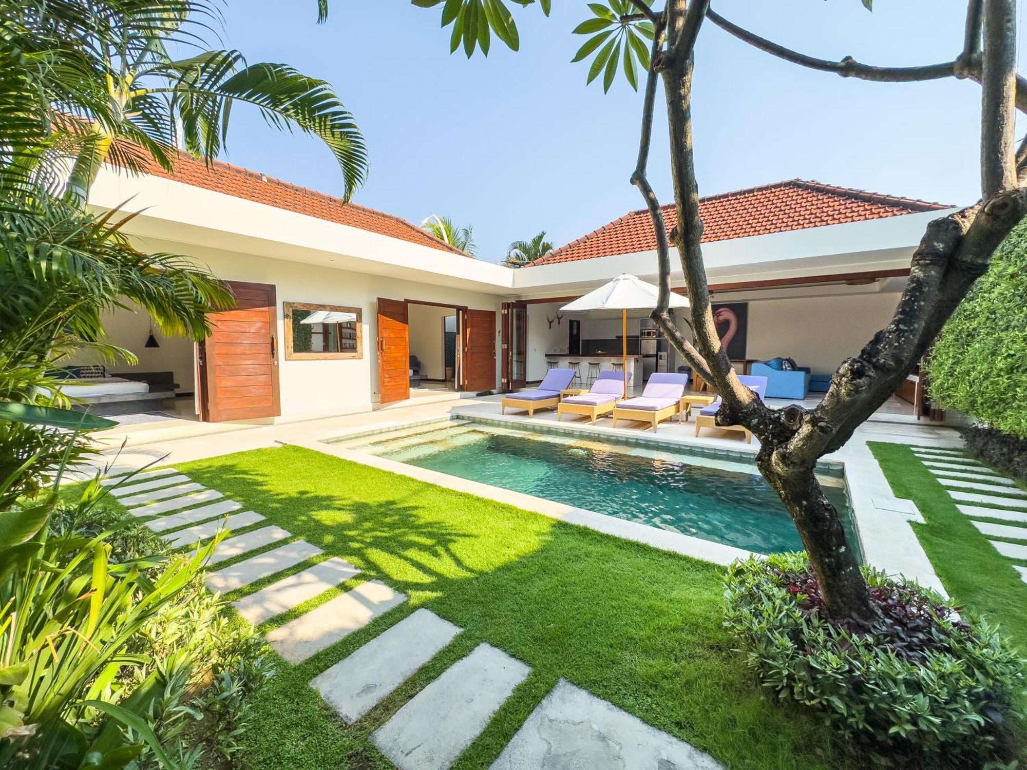 Villa Bugis Kayu Aya Seminyak 객실 사진