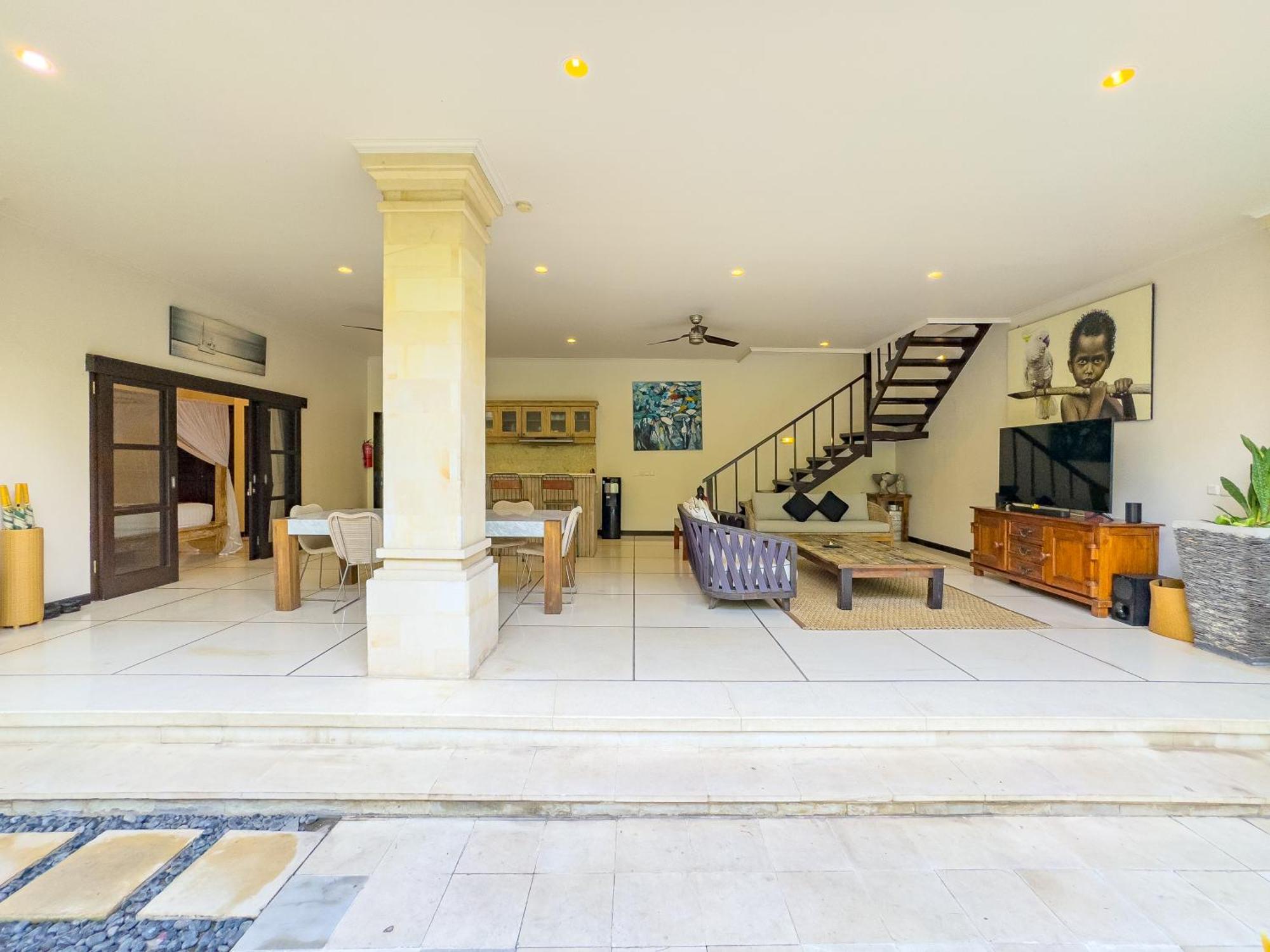Villa Bugis Kayu Aya Seminyak 객실 사진