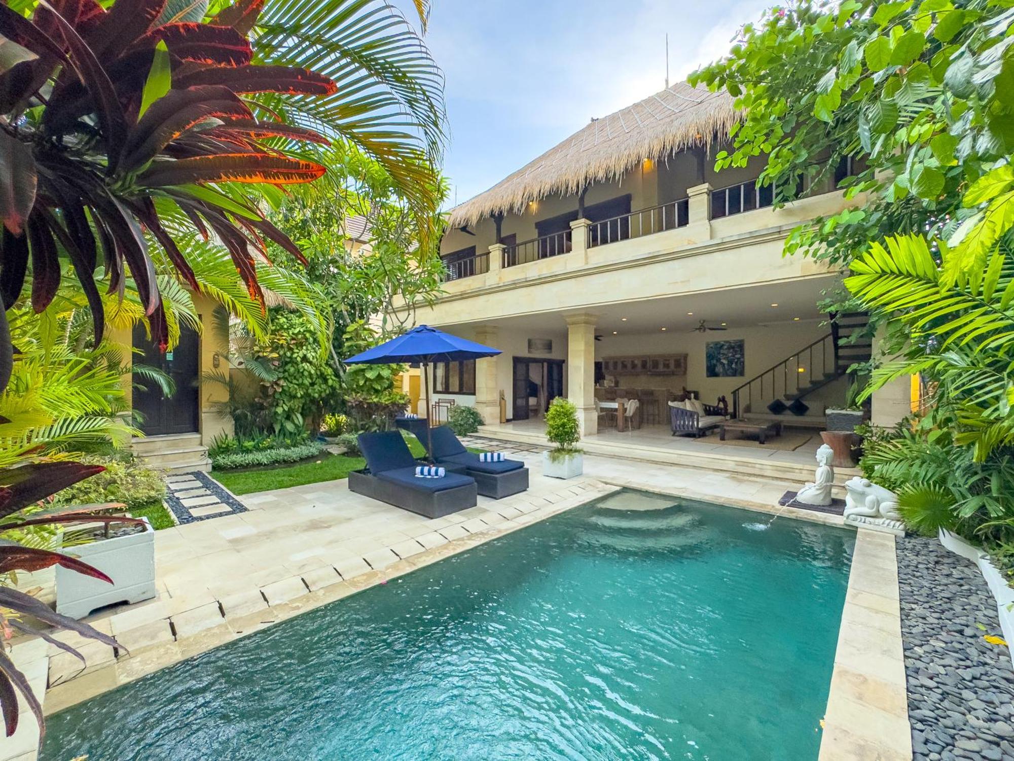 Villa Bugis Kayu Aya Seminyak 외부 사진