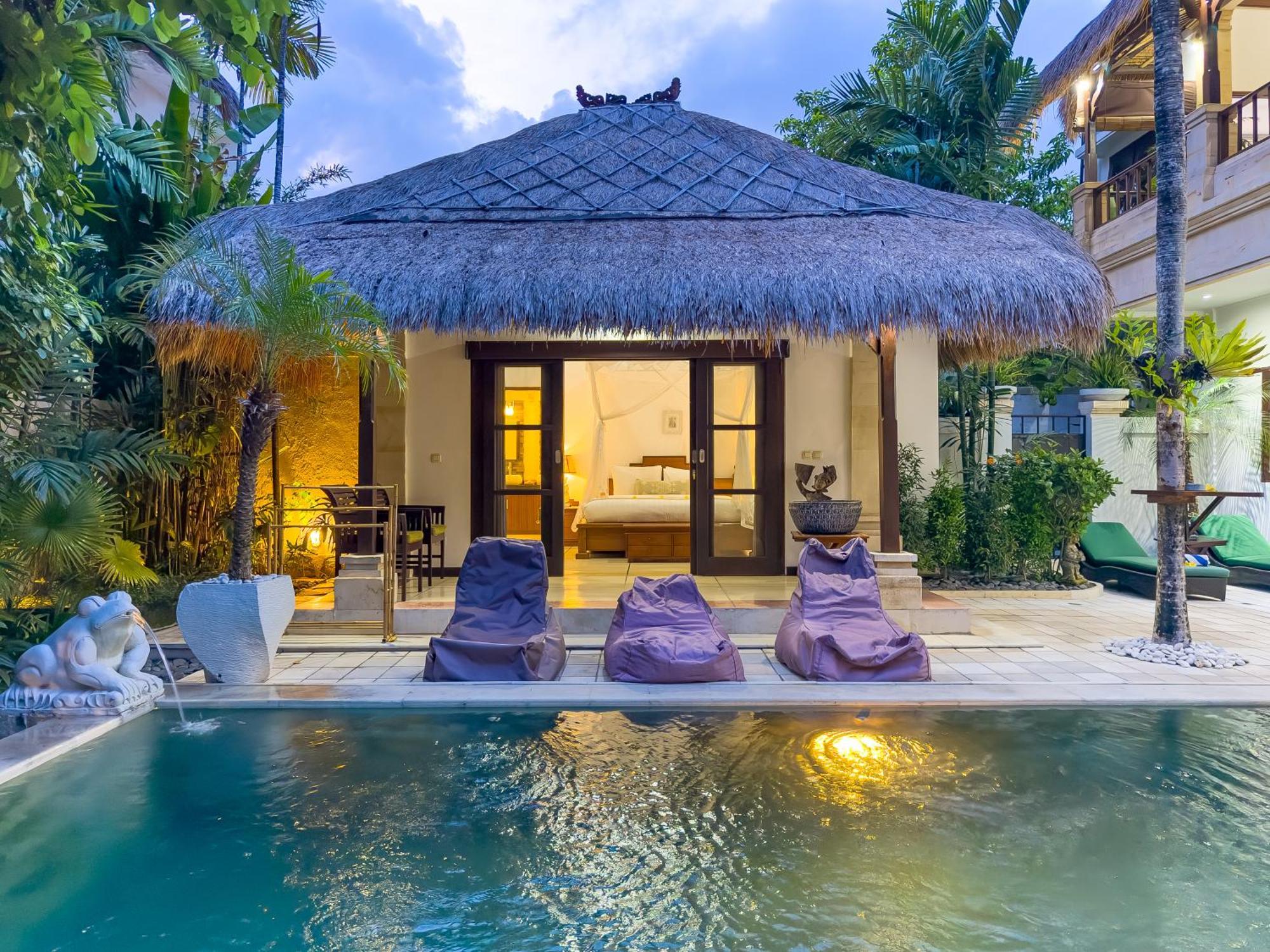 Villa Bugis Kayu Aya Seminyak 객실 사진