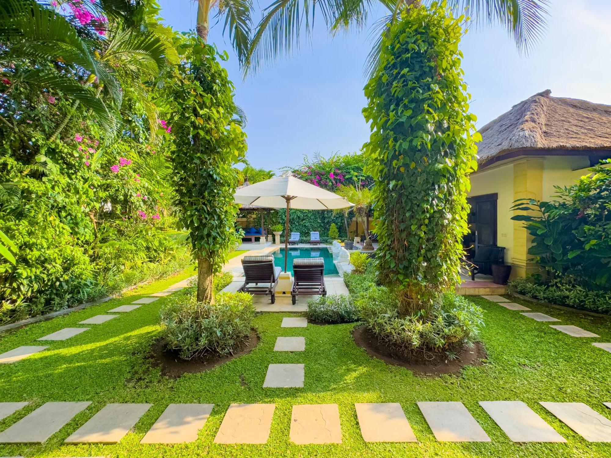 Villa Bugis Kayu Aya Seminyak 객실 사진