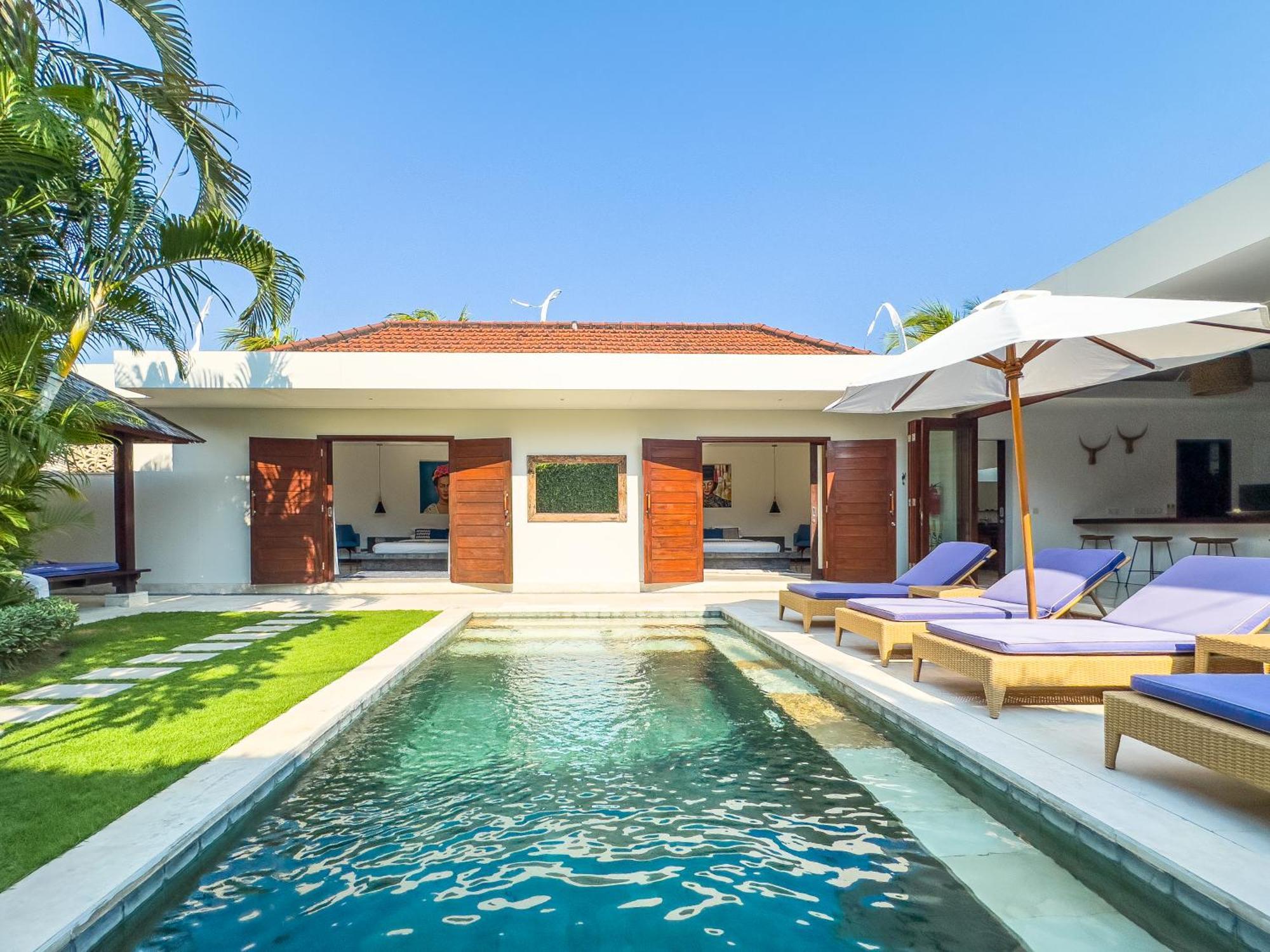 Villa Bugis Kayu Aya Seminyak 객실 사진